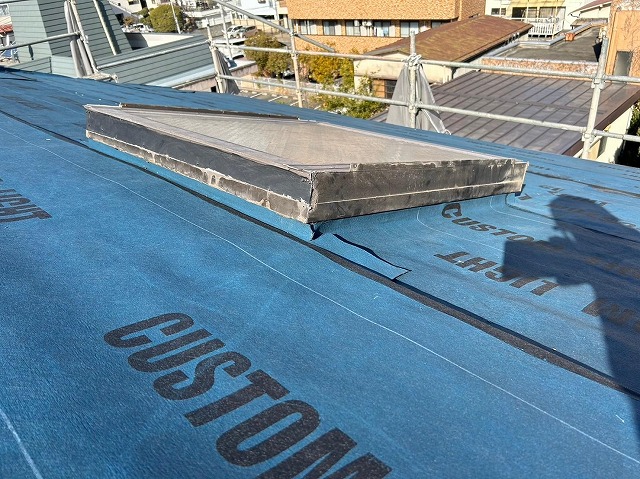 甲府市　屋根カバー工法